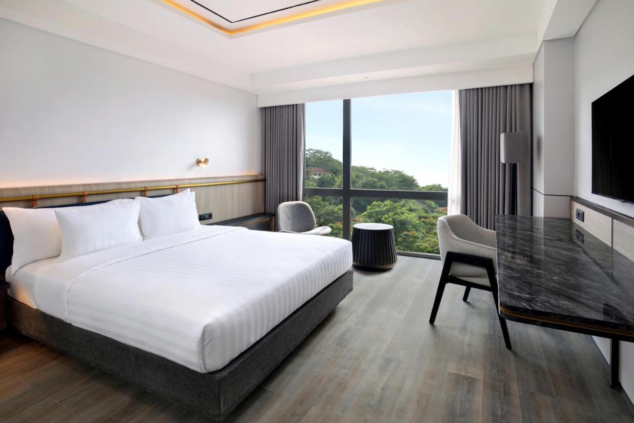 Hotel Aruss Semarang Eksteriør billede